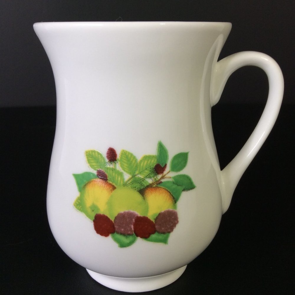 COFFEE Mug Cup White Green Fruit Design 10 Oz